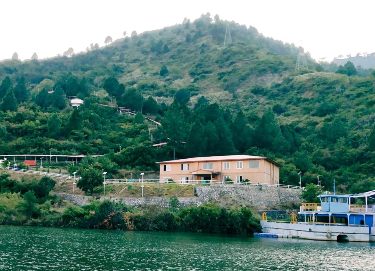 Le Roi Floating Huts & Eco Rooms Tehri New Tehri Exterior foto